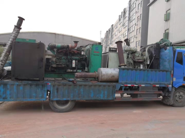 東莞寮步收購2臺發電機
